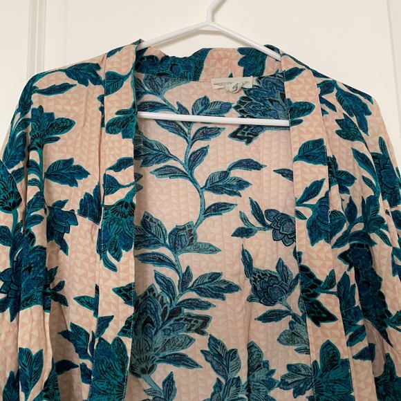 ANTHROPOLOGIE Floral cropped kimono - Picture 2 of 5